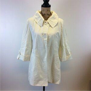 Larry Levine Womens Size Medium White Long Light Weight Coat